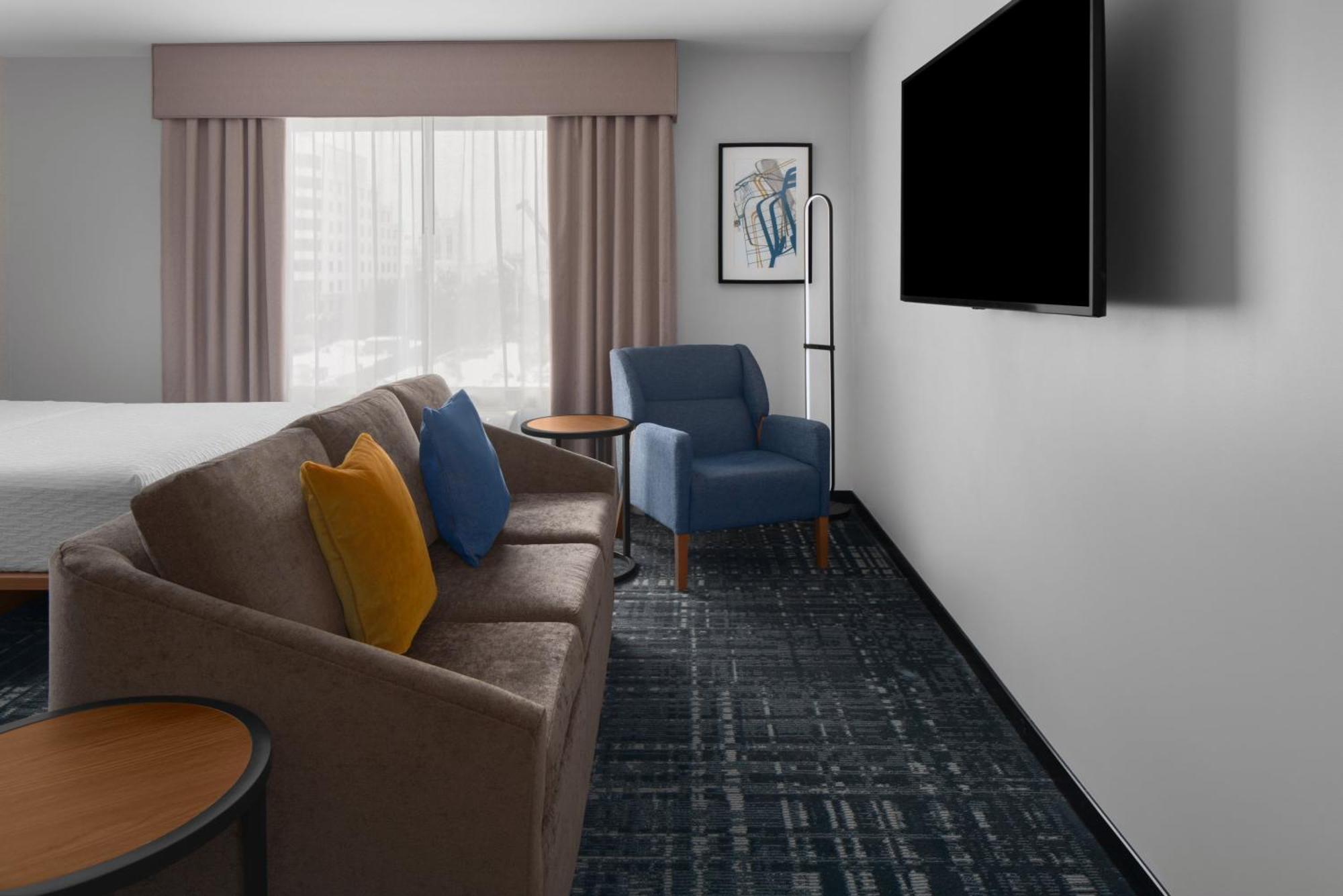 Homewood Suites By Hilton Charlotte Uptown First Ward Exterior foto